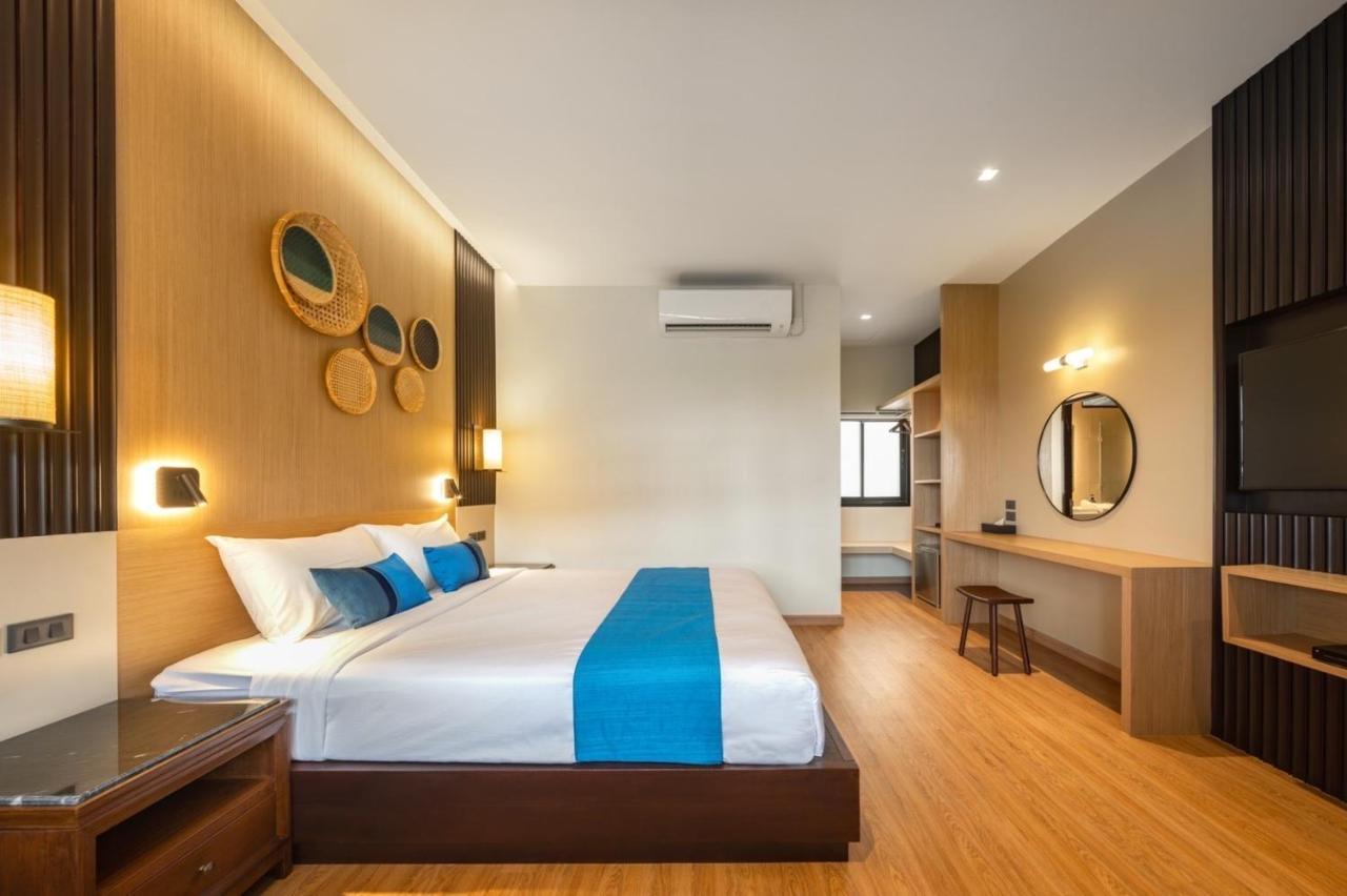 Ban Saithong Beach Resort Bang Saphan Noi Eksteriør billede