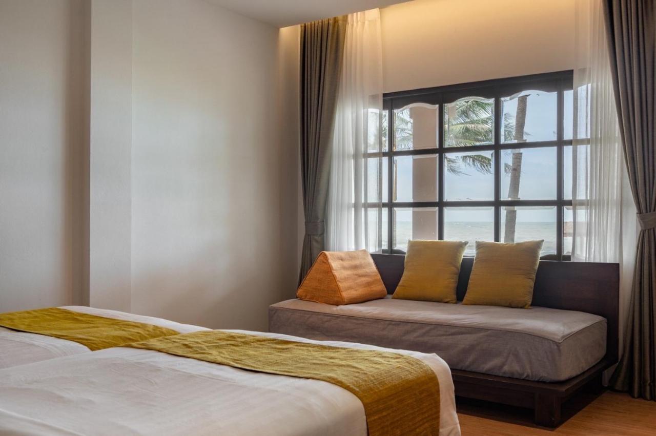 Ban Saithong Beach Resort Bang Saphan Noi Eksteriør billede