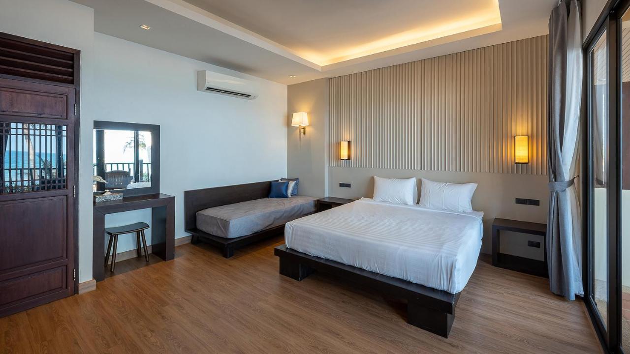 Ban Saithong Beach Resort Bang Saphan Noi Eksteriør billede