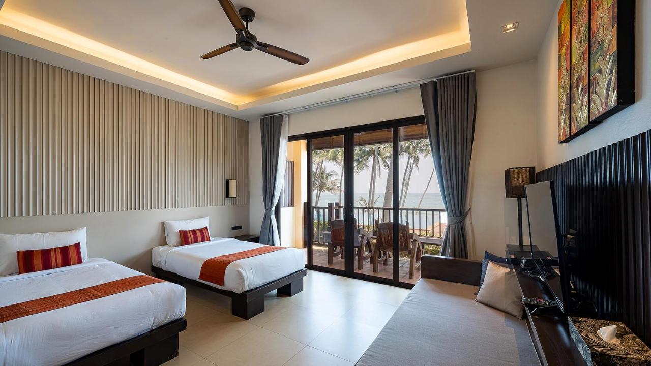Ban Saithong Beach Resort Bang Saphan Noi Eksteriør billede