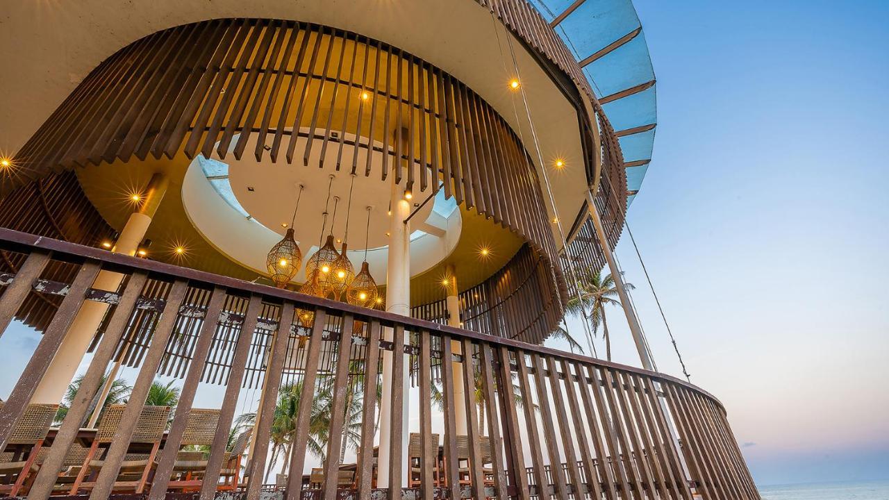 Ban Saithong Beach Resort Bang Saphan Noi Eksteriør billede
